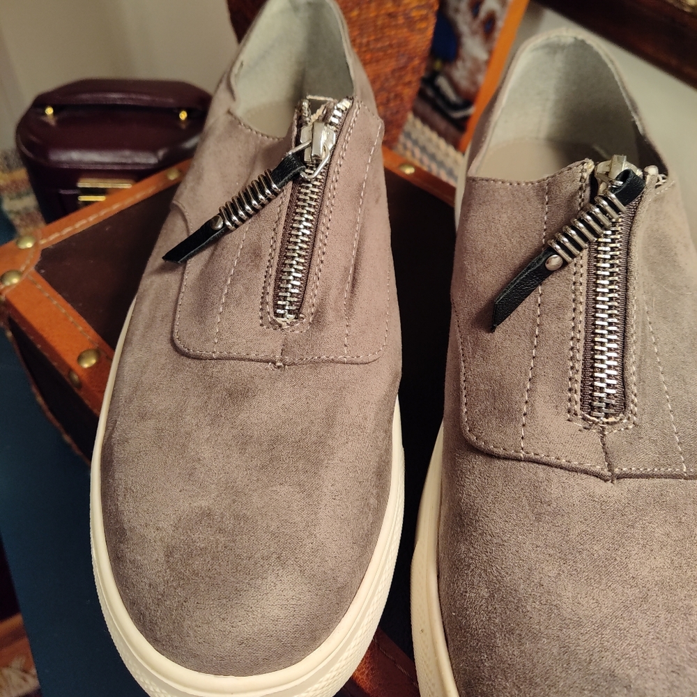Madden Girl zipper loafers
